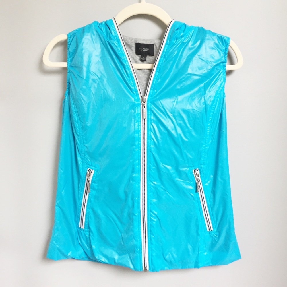 Coatology | blue lightweight vest